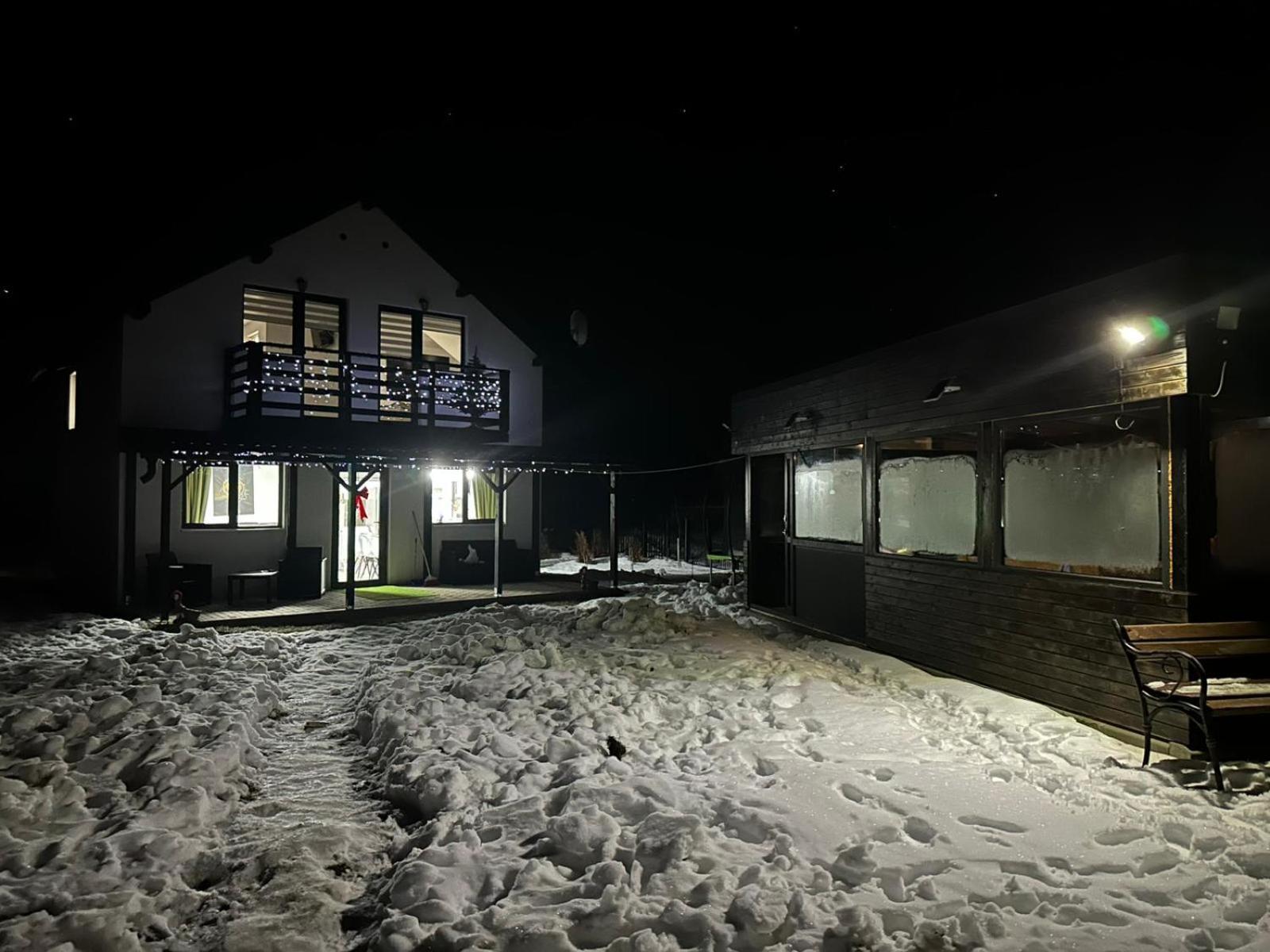 Vila Raisa Neagra Sarului Eksteriør bilde